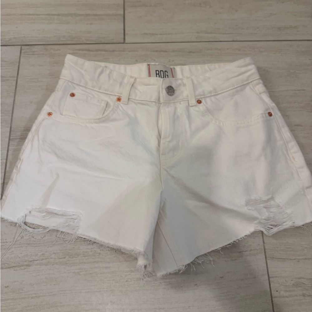 BDG White Frayed Hem Jean Shorts 26